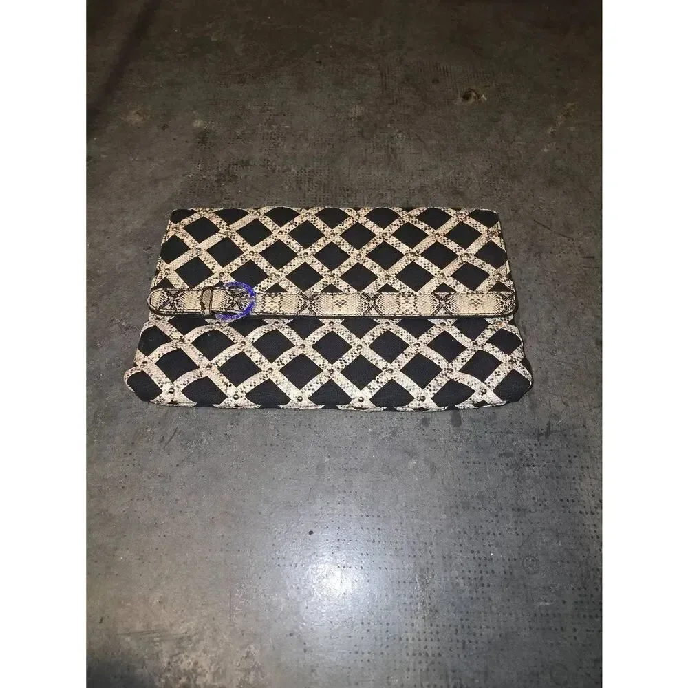 White House Black Market Purse